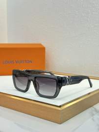 Picture of Louis Vuitton Sunglasses _SKUfw79615817fw